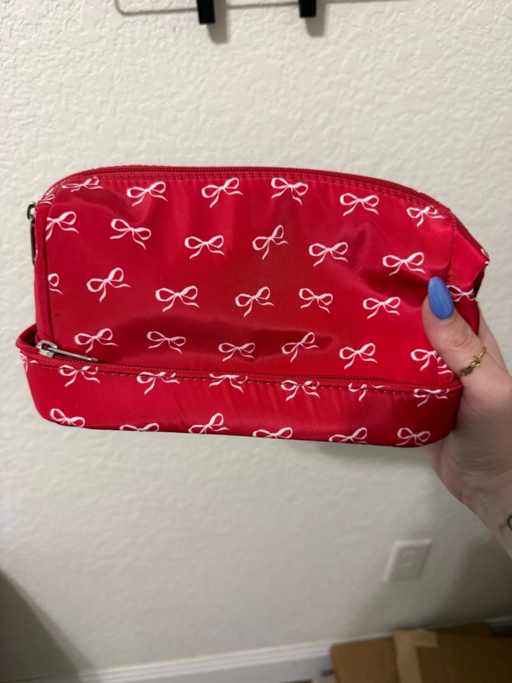 Red Bow Print Cosmetic Pouch - Women Bags